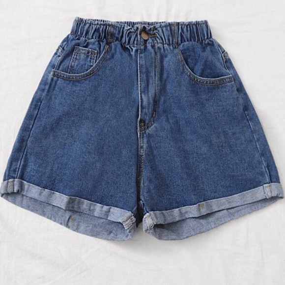 Denim Shorts Size 12 / 0XL - Picture 2 of 5